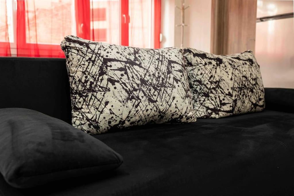 Luxury Studio In Downtown Салоники Экстерьер фото