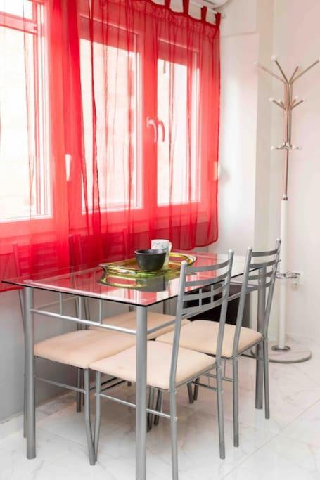 Luxury Studio In Downtown Салоники Экстерьер фото