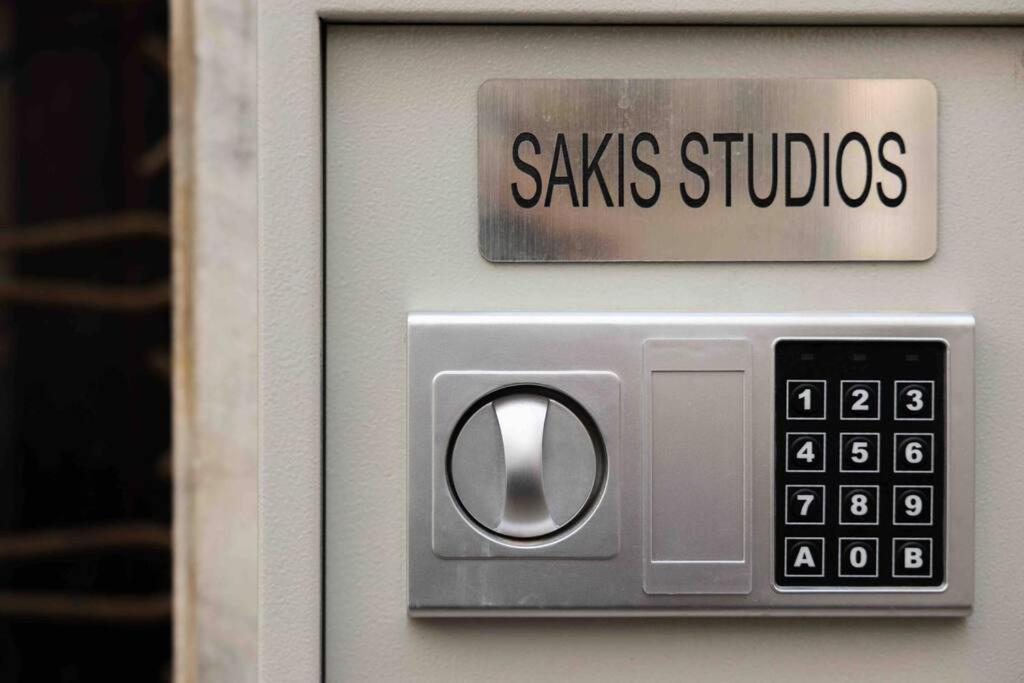 Luxury Studio In Downtown Салоники Экстерьер фото