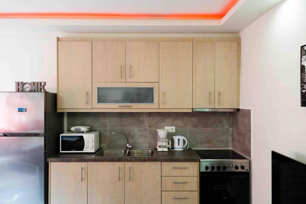 Luxury Studio In Downtown Салоники Экстерьер фото