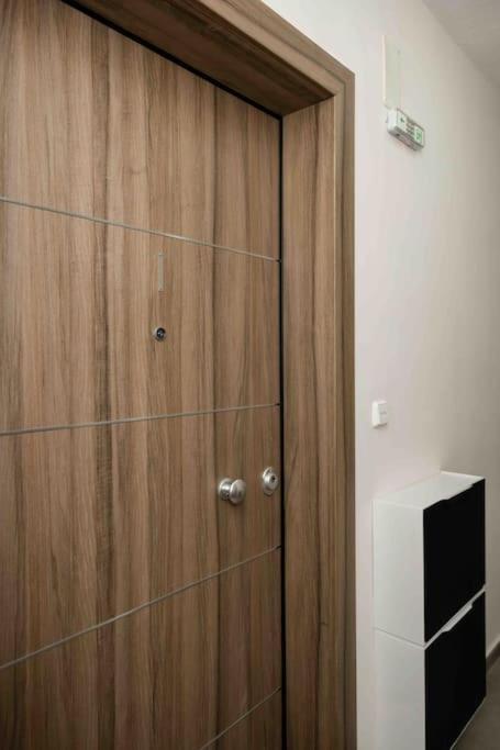 Luxury Studio In Downtown Салоники Экстерьер фото