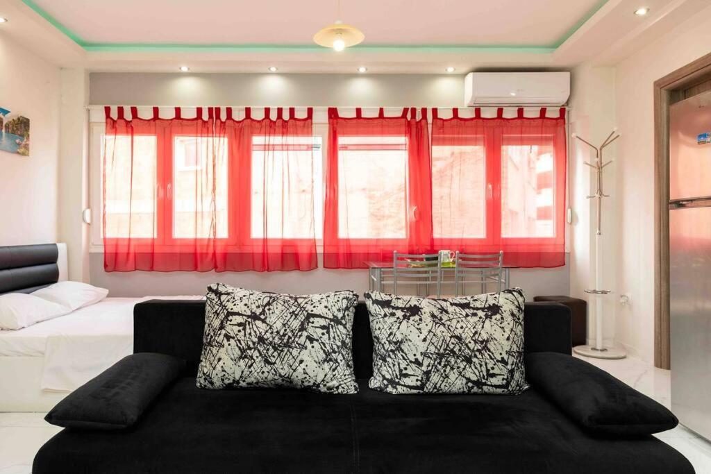 Luxury Studio In Downtown Салоники Экстерьер фото