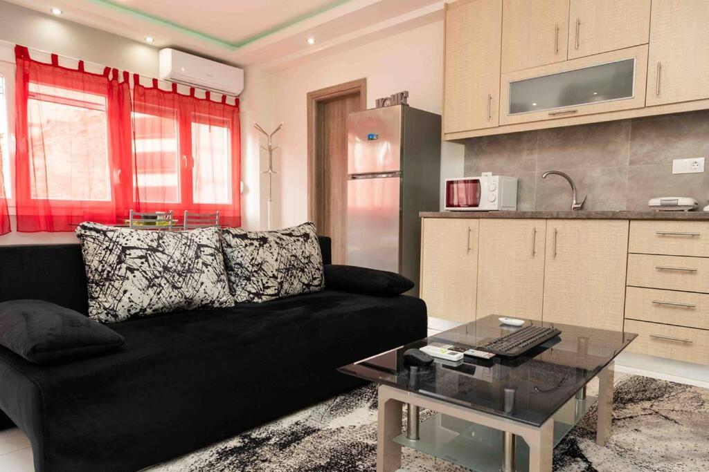 Luxury Studio In Downtown Салоники Экстерьер фото